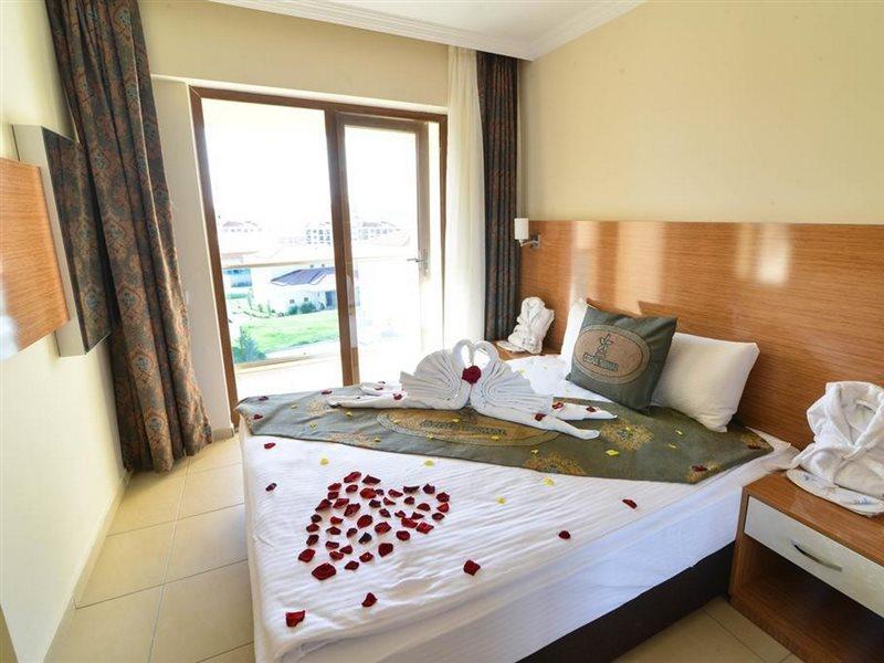 Grand Ozgul Thermal Holiday Village Gazligol Exterior photo