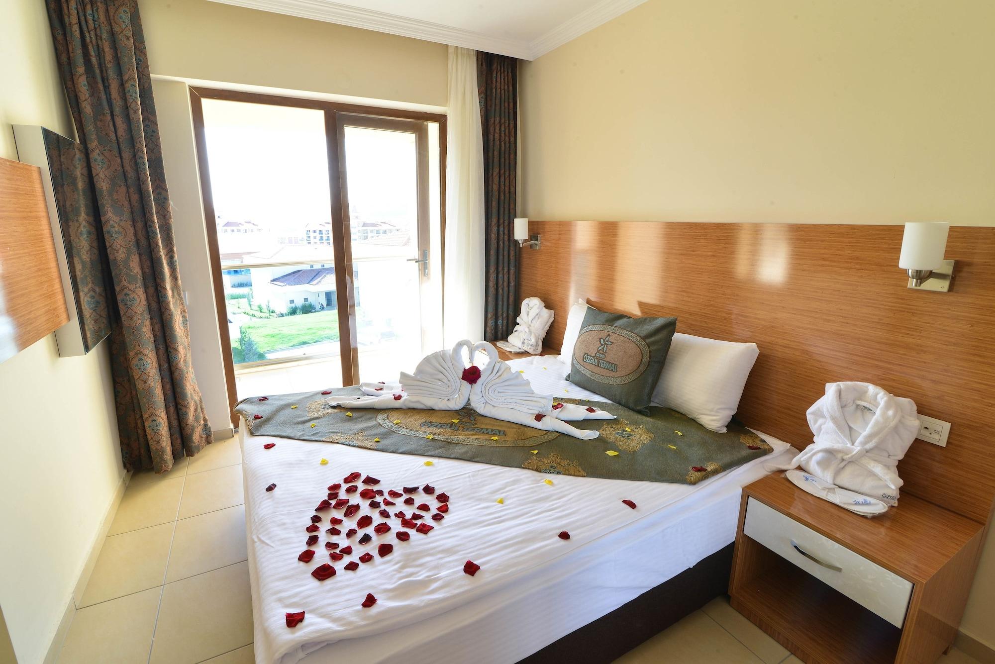 Grand Ozgul Thermal Holiday Village Gazligol Exterior photo